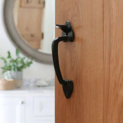 Latches - Thumb & Gate