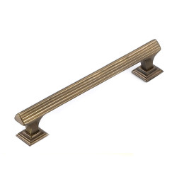 Antique Brass Harlech Pull Handle