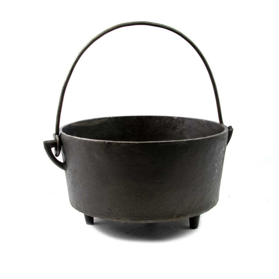 Cast Iron Romany Dutch Oven - SECONDS