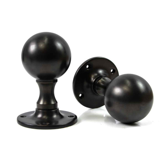 Croft 1756 Ball Door Knob