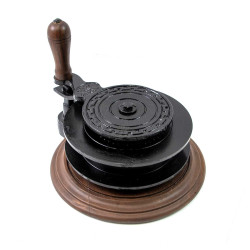 Hand Winch for Kitchen Maid® Clothes Airer - SECONDS.