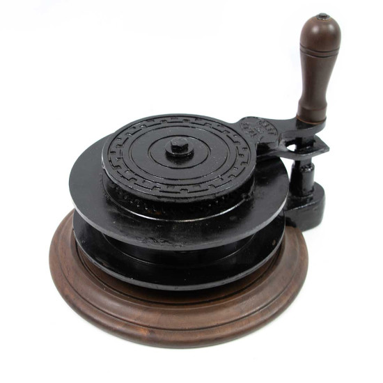 Hand Winch for Kitchen Maid® Clothes Airer - SECONDS.