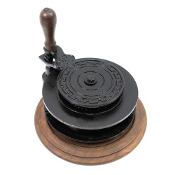 Hand Winch for Kitchen Maid® Clothes Airer - SECONDS.