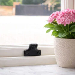 Traditional Blacksmith Sash Lift