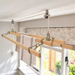 Victorian Kitchen Maid® Pulley Clothes Airer