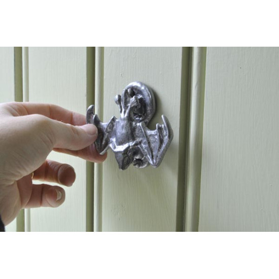 Kirkpatrick 2621 Bat Door Knocker - Pewter Finish