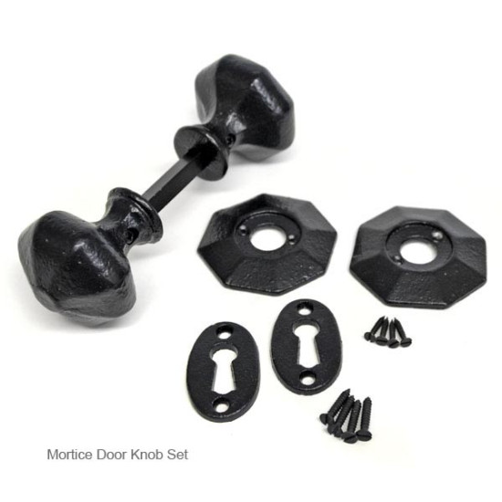 Kirkpatrick 3070 Smooth Rustic Octagon Door Knob
