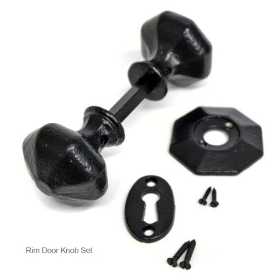Kirkpatrick 3070 Smooth Rustic Octagon Door Knob
