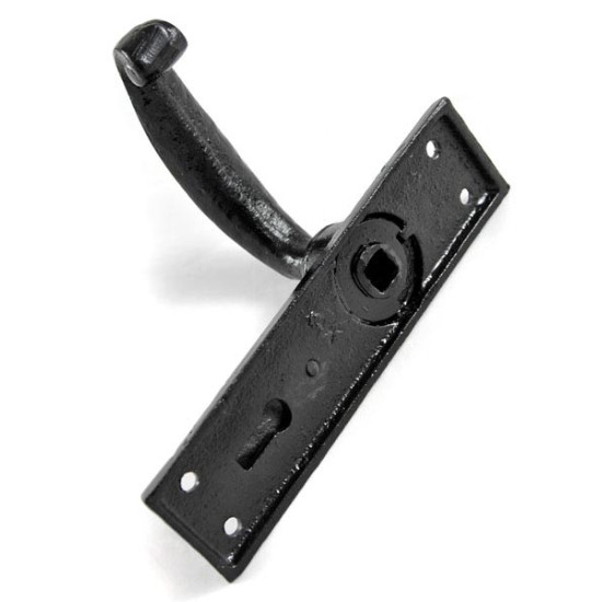 Kirkpatrick 2440 Rockingham Lever Door Handle with Covered Escutcheon