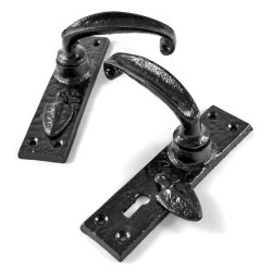 Kirkpatrick 2440 Rockingham Lever Door Handle with Covered Escutcheon