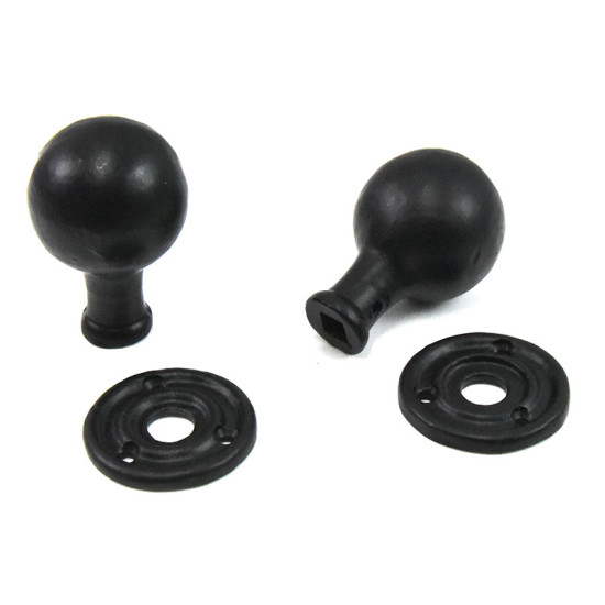 Raven Ball Door Knob Set