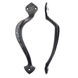 Essential Bowed Pull Handle