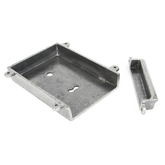 Blacksmith Pewter Patina Rim Lock and Cast Iron Cover