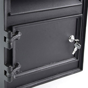 Chelsea wall Post box Back door