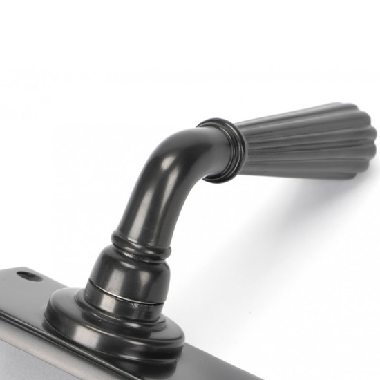 Hinton Lever - Aged Bronze