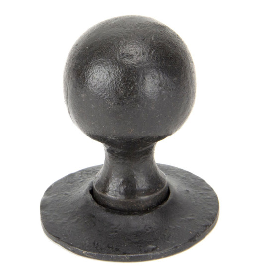 Blacksmith External Beeswax Round Knob Set