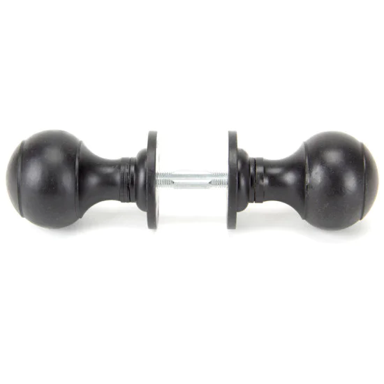 Blacksmith External Beeswax Regency Knob Set