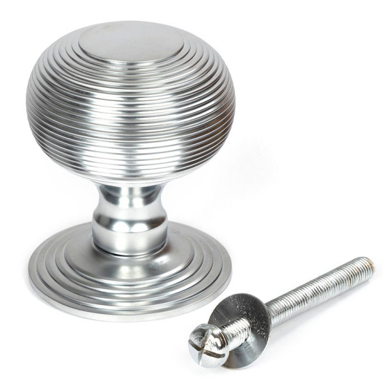 Beehive Centre Door Knob - Satin Chrome
