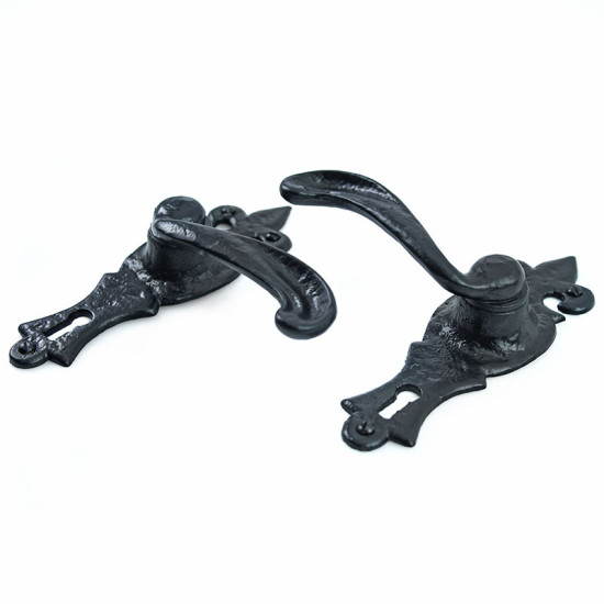 Kirkpatrick 2442 Fleur De Lys Curved Lever Door Handle