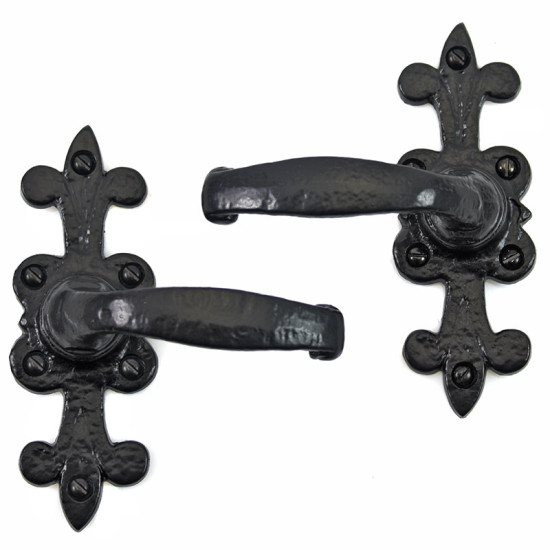 Kirkpatrick 2433 Wallace Lever Door Handle