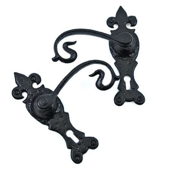 Kirkpatrick 2444 Darcy Lever Door Handle