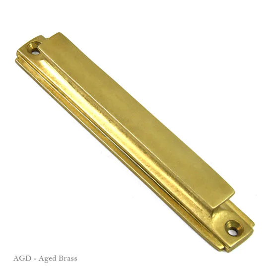 Concave Pull Handle