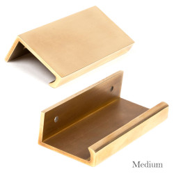 Plain Edge Pull - Aged Brass