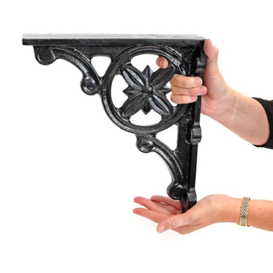 Cast Iron Tudor Bracket