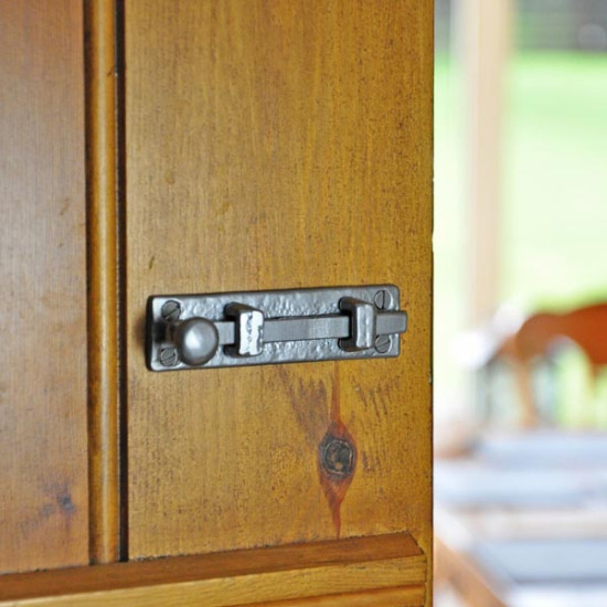 Kirkpatrick 1131 Trewlaney Bolt - Pewter Finish