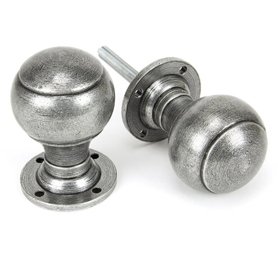 Blacksmith Pewter Patina Regency Knob Set