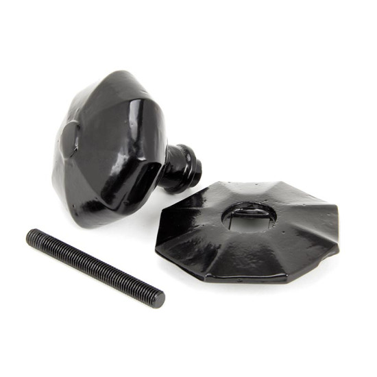 Traditional Blacksmith Octagonal Centre Door Knob - Internal