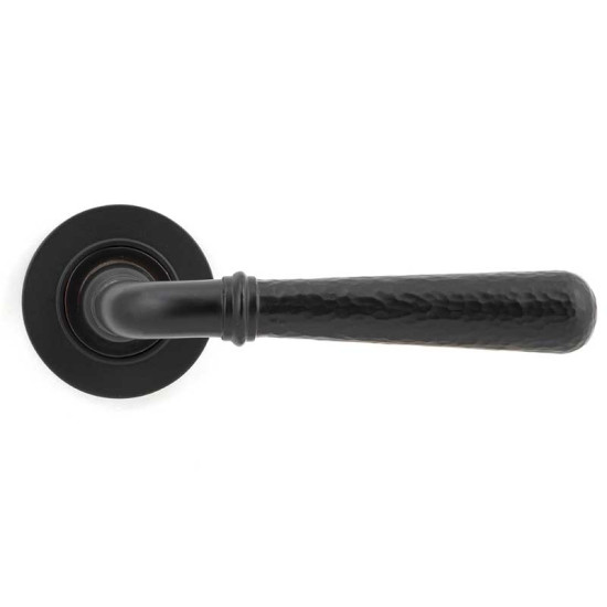 Hammered Newbury Lever on Round Rose Set - Aged Bronze