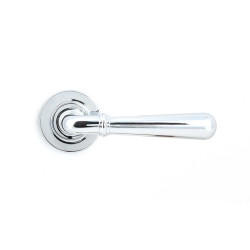 Polished Chrome Newbury Lever on Round Rose Set - Unsprung