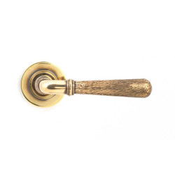Aged Brass Hammered Newbury Lever on Round Rose Set - Unsprung