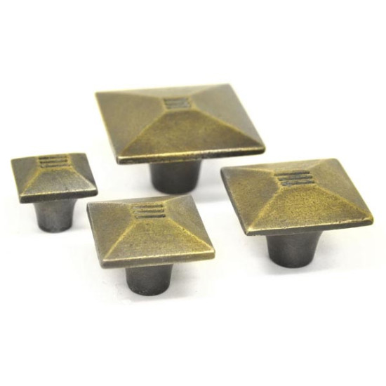 Antique Brass Nouveau Knob
