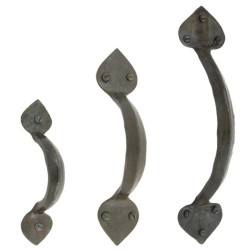 Blacksmith Beeswax Gothic Pull Handle