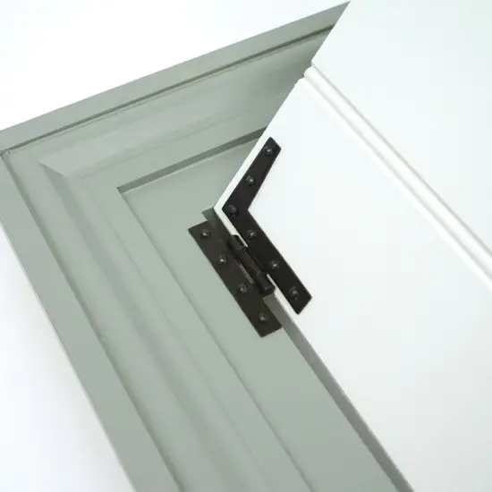 Blacksmith Beeswax HL Hinges