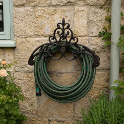 Cast Iron Fleur De Lys Hose Tidy