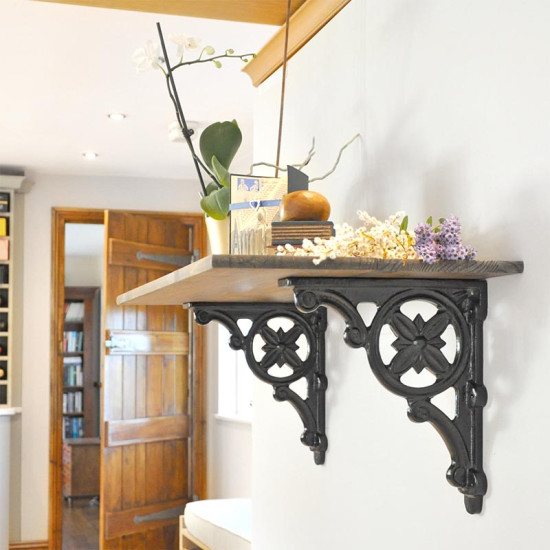 Cast Iron Tudor Bracket
