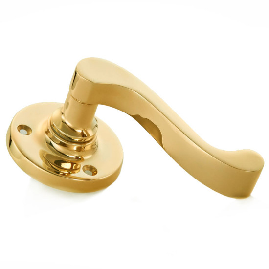 Lichfield Lever Door Handle on a Round Rose