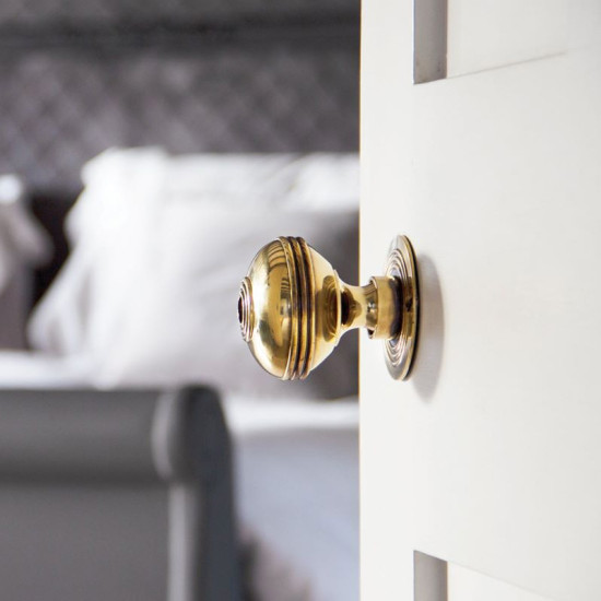 Prestbury Centre Door Knob - Aged Brass