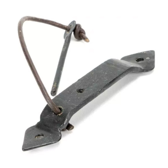 External Blacksmith Beeswax Locking Screw on Staple Gothic End
