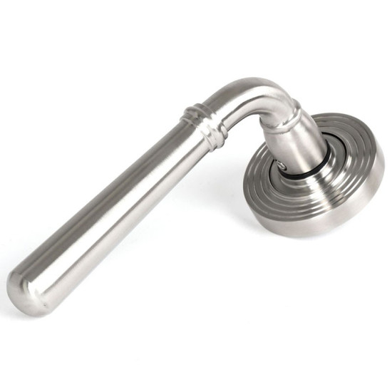Newbury Lever on Beehive Rose Set - Satin Marine Stainless Steel