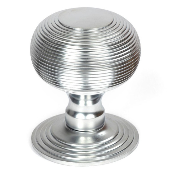 Beehive Centre Door Knob - Satin Chrome