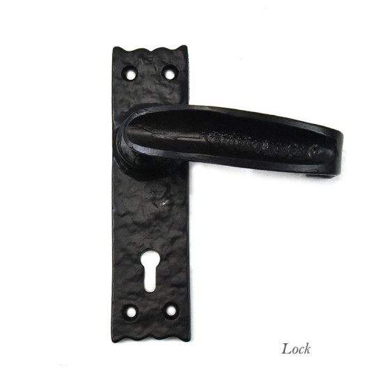Essential Traditional Slimline Levers
