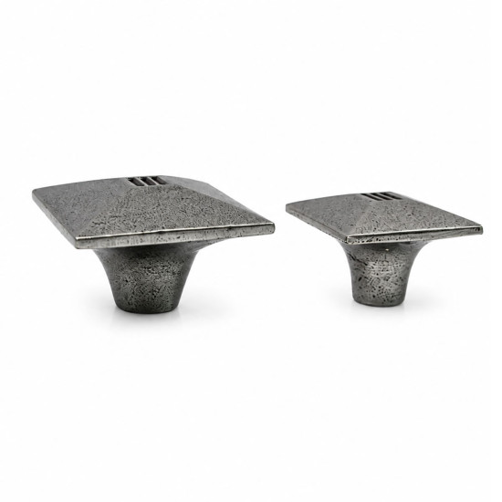 Nouveau Iron Cabinet Knob