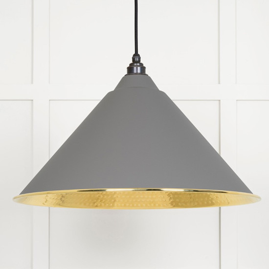 Hammered Brass Hockley Pendant in Bluff