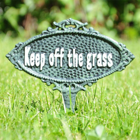 Keep off the grass sign spike