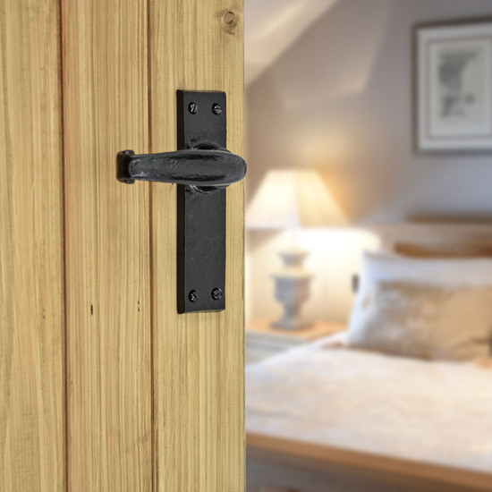 Kirkpatrick 2440 Rockingham Lever Door Handle