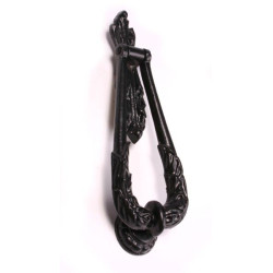 Laurel Garland Door Knocker